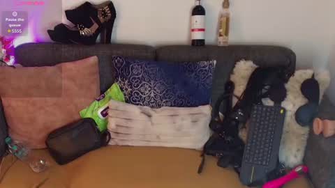 Snapshot of nathaly_stepmom chatting on 21, 7, 2026 Natha online show from 21, 7, 2026