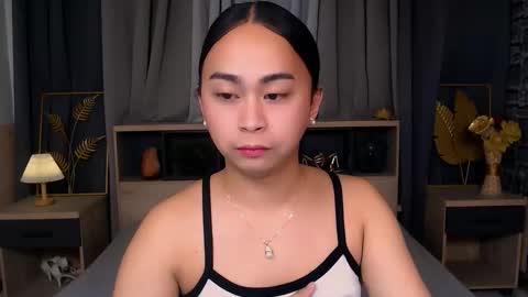 Snapshot of nathalyastone chatting on 19, 9, 2025 SWEET NATHALYA online show from 19, 9, 2025