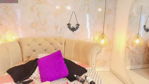 Natha online show from 4, 10, 2025