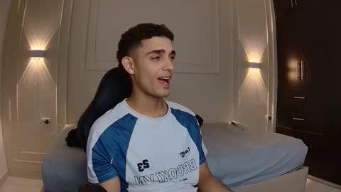 Snapshot of nathan_shimmer chatting on 5, 2, 2026 nathan_shimmer online show from 5, 2, 2026