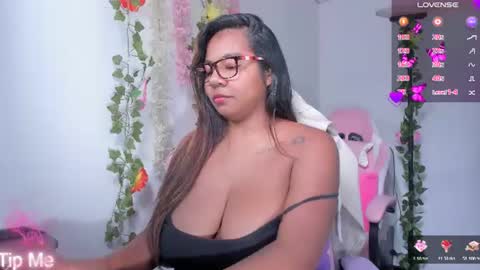 Snapshot of nathasha_jhonsom_ chatting on 11, 7, 2026 Naty online show from 11, 7, 2026