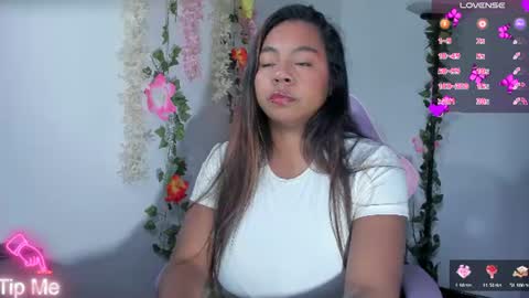 Snapshot of nathasha_jhonsom_ chatting on 19, 7, 2026 Naty online show from 19, 7, 2026