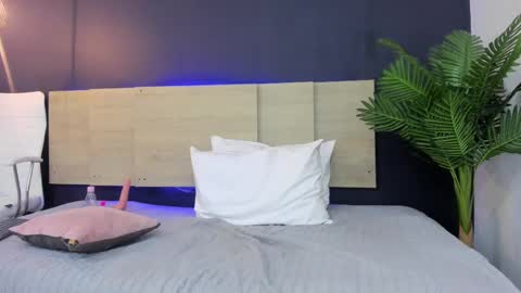 Snapshot of nathy_ross chatting on 21, 2, 2025 nathy_ross online show from 21, 2, 2025