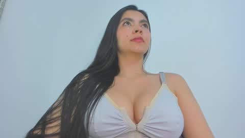 Nathyy online show from 7, 11, 2025