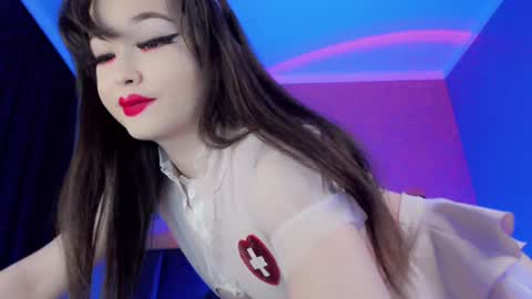 natsumi18 online show from 7, 2, 2025