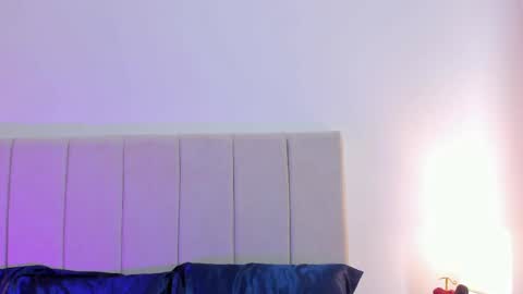 Snapshot of natty_bush chatting on 7, 6, 2026 Nathalie online show from 7, 6, 2026