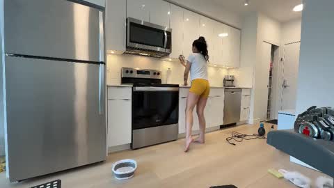 NATTY FIERROS online show from 7, 10, 2025