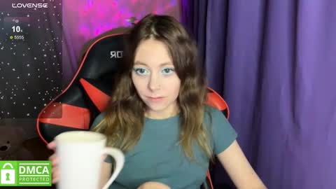Snapshot of natural_babe666 chatting on 17, 9, 2025 natural_babe666 online show from 17, 9, 2025