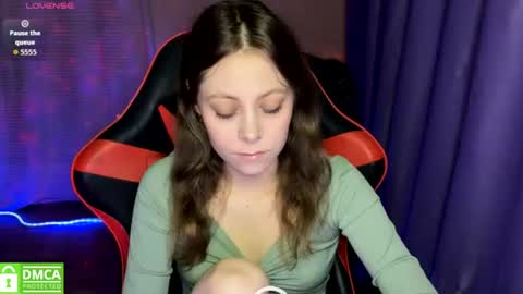 Snapshot of natural_babe666 chatting on 21, 6, 2026 natural_babe666 online show from 21, 6, 2026