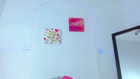  Annie  online show from 26, 1, 2025