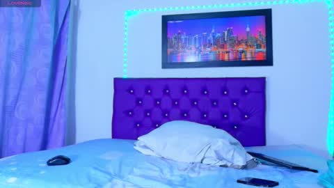  Annie  online show from 25, 11, 2025