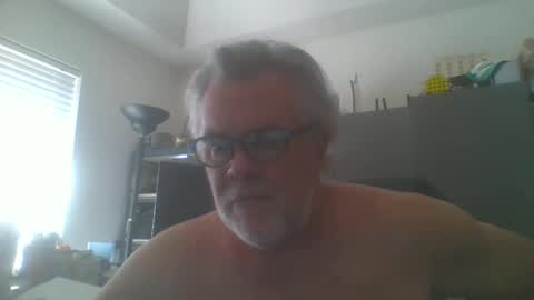 Snapshot of naturalchef69 chatting on 21, 10, 2025 naturalchef69 online show from 21, 10, 2025