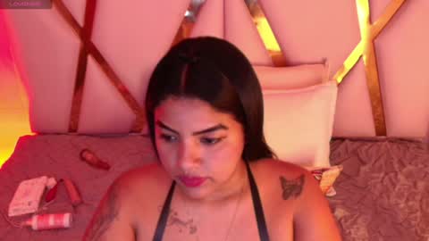 Snapshot of naturall_latina_ chatting on 10, 12, 2024 Sofia online show from 10, 12, 2024