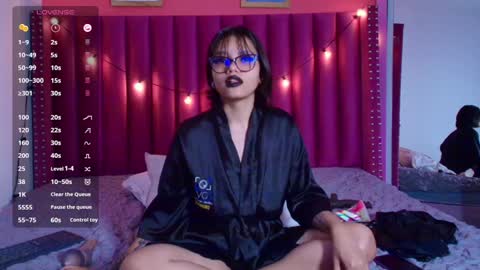Snapshot of naturaltitss_ chatting on 31, 1, 2025 Gwen online show from 31, 1, 2025