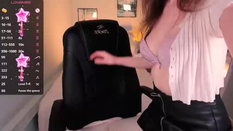 Melisa  FOLLOW ME  online show from 18, 2, 2026