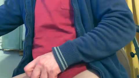 Snapshot of naturista25 chatting on 14, 10, 2025 naturista25 online show from 14, 10, 2025