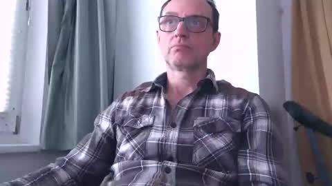 Snapshot of naturista25 chatting on 15, 10, 2025 naturista25 online show from 15, 10, 2025