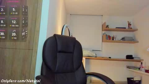   online show from 3, 12, 2025