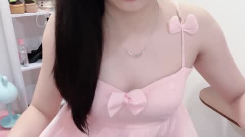 Snapshot of natycutiegirl chatting on 22, 4, 2026 Kiki online show from 22, 4, 2026