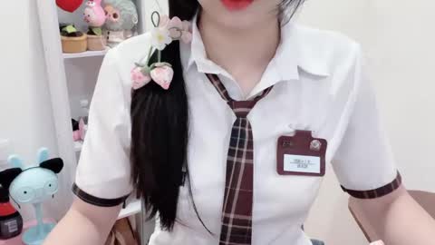 Snapshot of natycutiegirl chatting on 30, 4, 2026 Kiki online show from 30, 4, 2026
