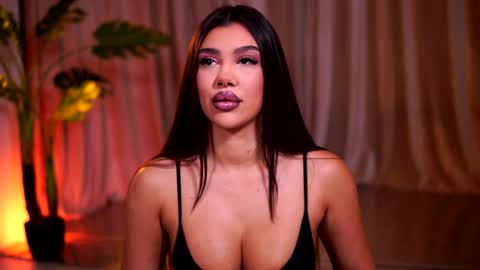 Snapshot of natydesiree chatting on 10, 5, 2026 Naty online show from 10, 5, 2026
