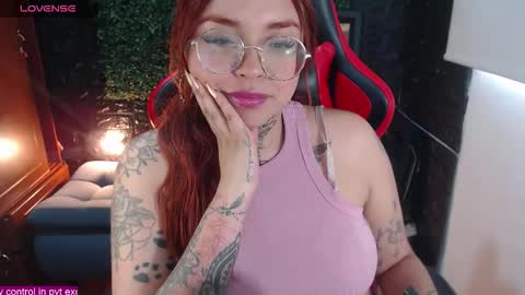 Sofia  IG Natykors08 online show from 28, 10, 2025