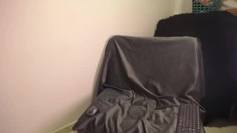 Snapshot of natyscoth chatting on 7, 3, 2025 online show from 7, 3, 2025