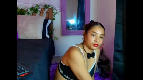 Snapshot of natzurit chatting on 13, 11, 2025 Natzu online show from 13, 11, 2025