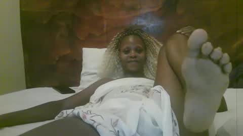 Snapshot of naughty_babe000 chatting on 16, 5, 2026 alisha online show from 16, 5, 2026