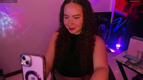 Snapshot of naughty_butt chatting on 11, 5, 2026 Megan online show from 11, 5, 2026