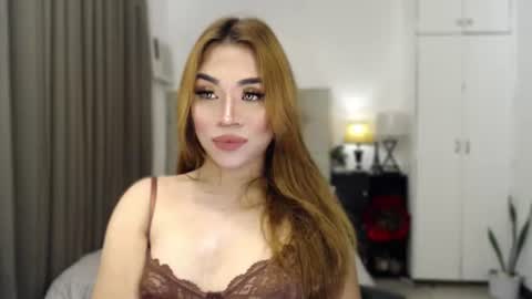 Queen Jess online show from 28, 7, 2026