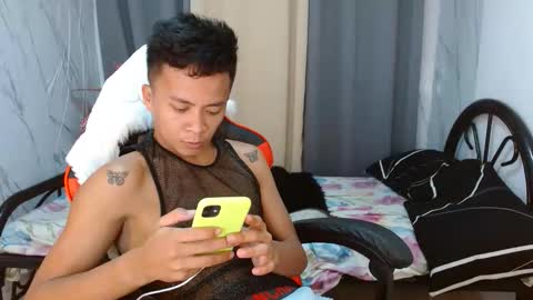 Snapshot of naughty_kirk chatting on 18, 4, 2026 Kirk online show from 18, 4, 2026