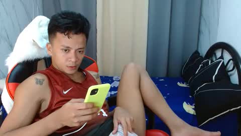 Snapshot of naughty_kirk chatting on 22, 4, 2026 Kirk online show from 22, 4, 2026