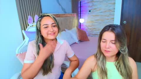 Lila  online show from 23, 9, 2025