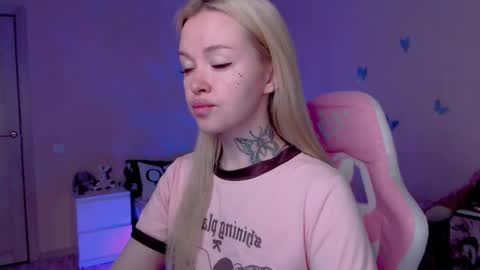 Snapshot of naughty_mablee chatting on 5, 5, 2026 Mable online show from 5, 5, 2026