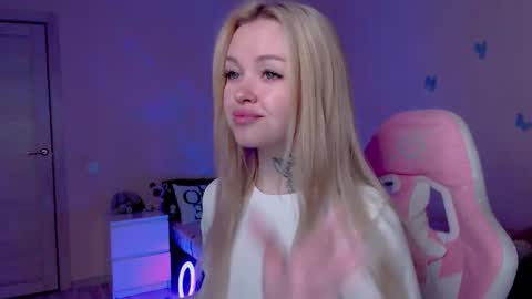 Snapshot of naughty_mablee chatting on 7, 5, 2026 Mable online show from 7, 5, 2026