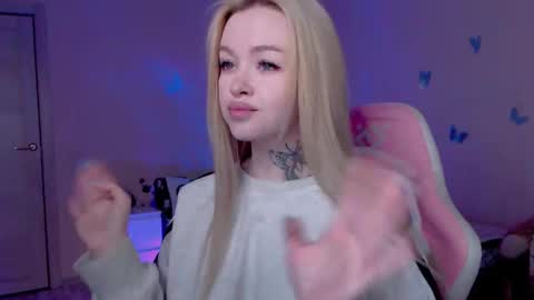 Snapshot of naughty_mablee chatting on 9, 5, 2026 Mable online show from 9, 5, 2026
