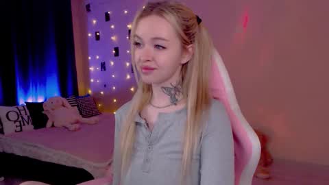 Snapshot of naughty_mablee chatting on 5, 6, 2026 Mable online show from 5, 6, 2026