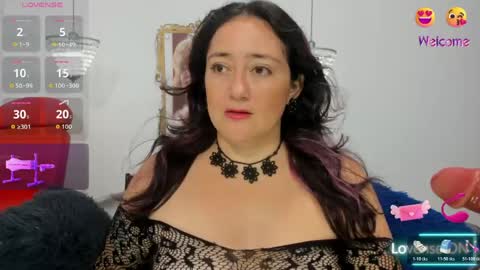 ESMERALDA online show from 18, 4, 2026