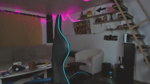 Snapshot of naughty_nik43 chatting on 26, 2, 2025 Nik online show from 26, 2, 2025