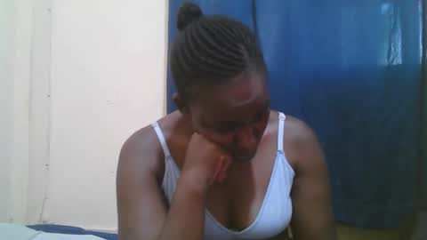 Snapshot of naughty_slender2 chatting on 23, 4, 2026 jn online show from 23, 4, 2026