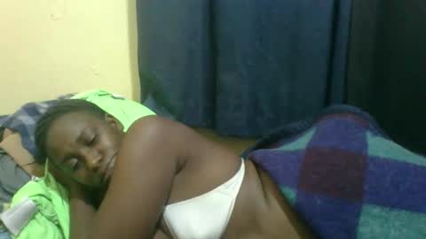 Snapshot of naughty_slender2 chatting on 29, 5, 2026 jn online show from 29, 5, 2026