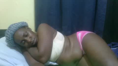 Snapshot of naughty_slender2 chatting on 30, 5, 2026 jn online show from 30, 5, 2026