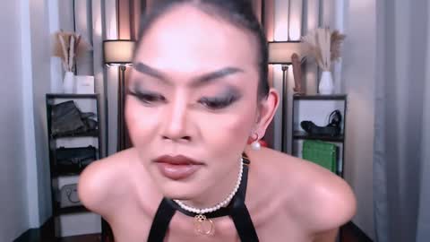 Snapshot of naughtyaurora69 chatting on 5, 1, 2025 NaughtyAurora online show from 5, 1, 2025