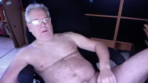 Snapshot of naughtydaddyla chatting on 12, 12, 2024 naughtydaddyla online show from 12, 12, 2024