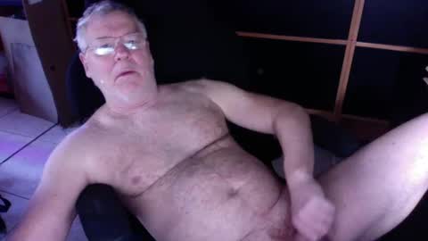 Snapshot of naughtydaddyla chatting on 21, 12, 2024 naughtydaddyla online show from 21, 12, 2024