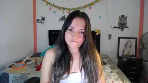 Valeria  online show from 5, 3, 2025