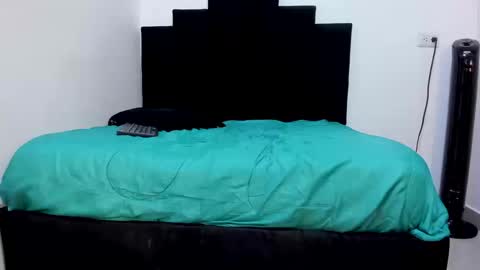 naughtyhoneybee_ online show from 10, 2, 2026