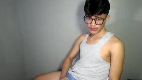 Snapshot of naughtyjosh_ chatting on 8, 7, 2026 Josh online show from 8, 7, 2026