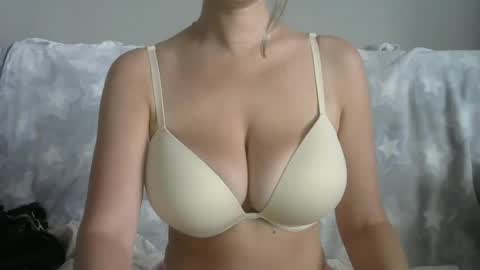 Snapshot of naughtykitten94 chatting on 27, 6, 2026 Chris online show from 27, 6, 2026
